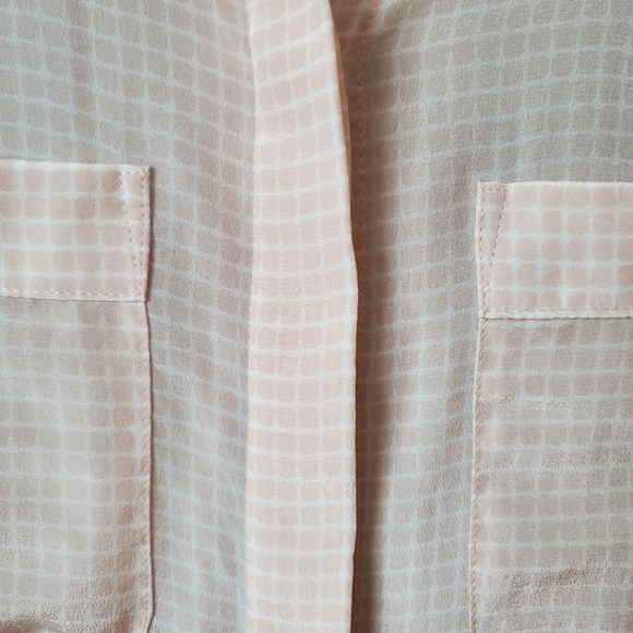 Silk Shirt by ANN TAYLOR - Picture 4 of 8